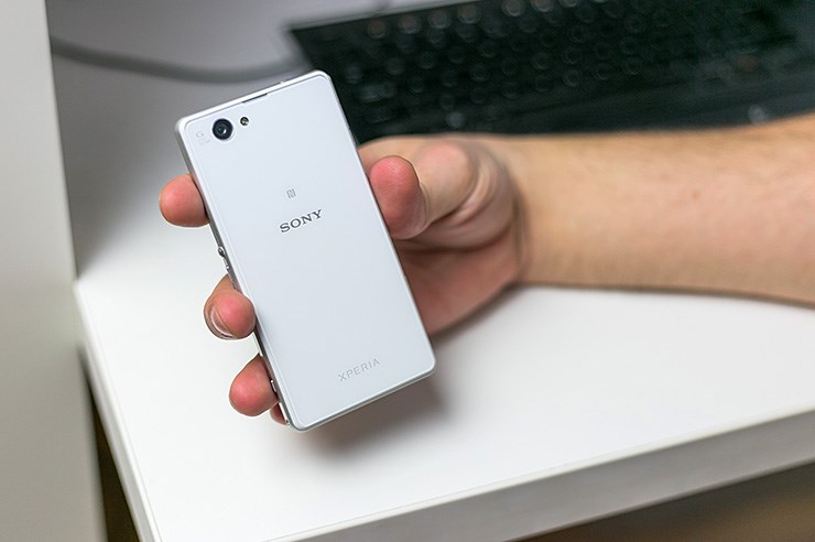 Sony Xperia Z1 compact (17).jpg